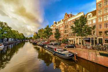 Train, Coach and Flights to Amsterdam - Compare and Book Cheap Tickets