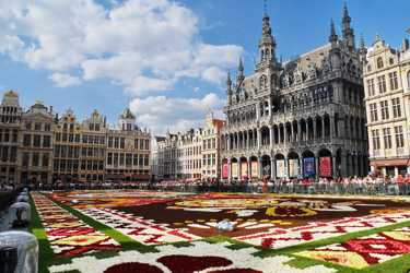 Train, Coach and Flights to Brussels - Compare and Book Cheap Tickets